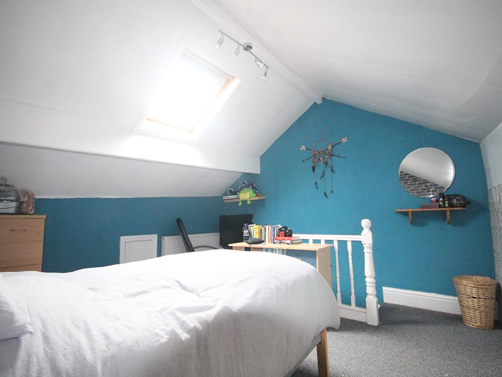 3 bedroom terraced house SSTC in Barnoldswick - IMG_1740.jpg